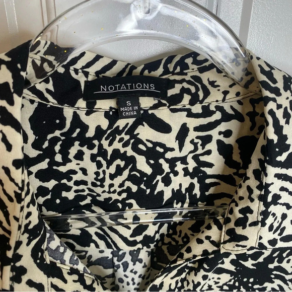 Notations Long Sleeve Collared Button Down Animal Print Black & Beige Bl… - Picture 4 of 7